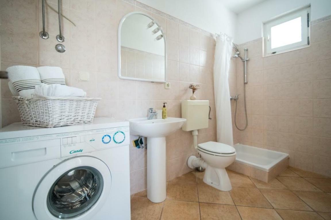 Apartments Petranic Supetar Luaran gambar