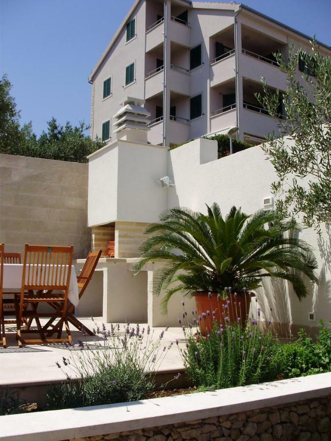 Apartments Petranic Supetar Luaran gambar