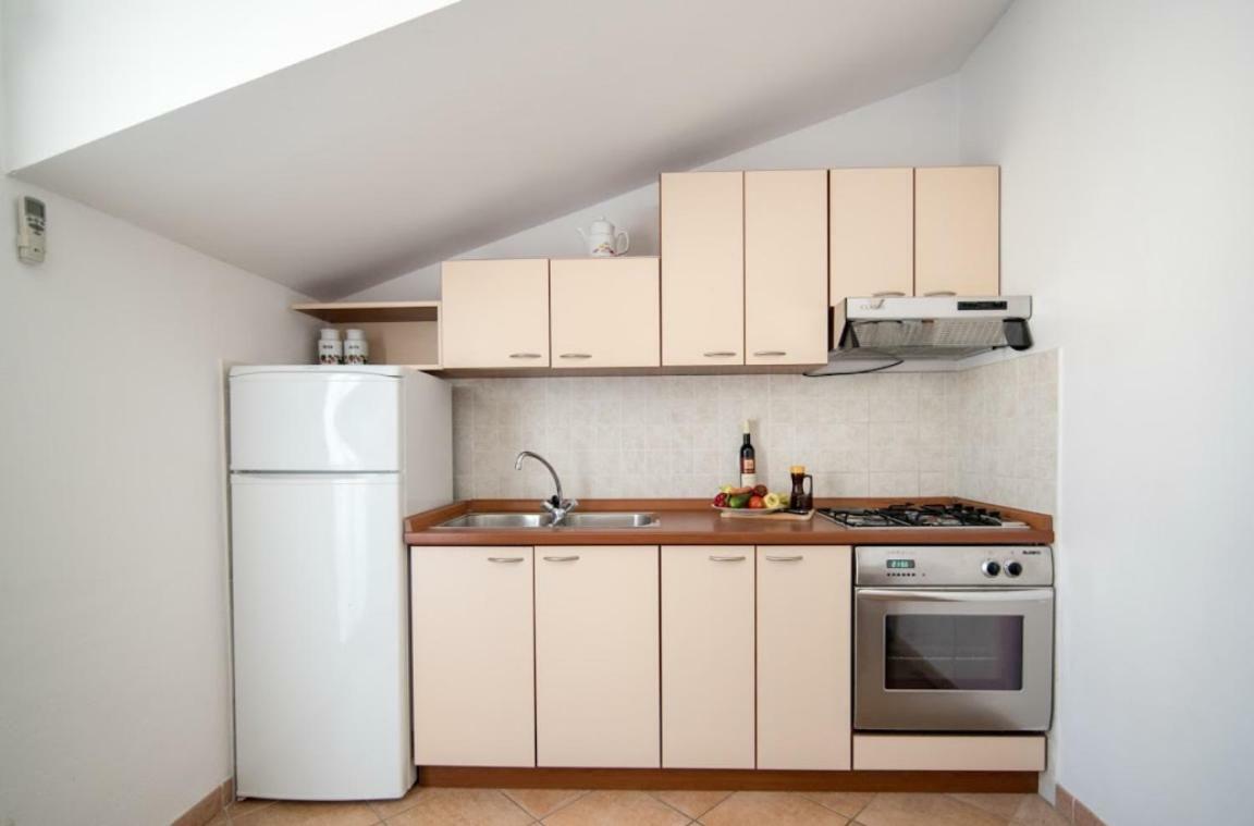 Apartments Petranic Supetar Luaran gambar