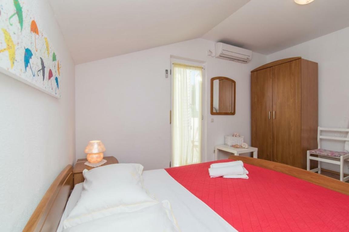 Apartments Petranic Supetar Luaran gambar